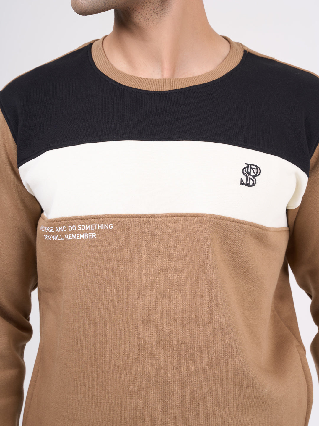 Men's Camel Solid Full Sleeves Sweatshirt