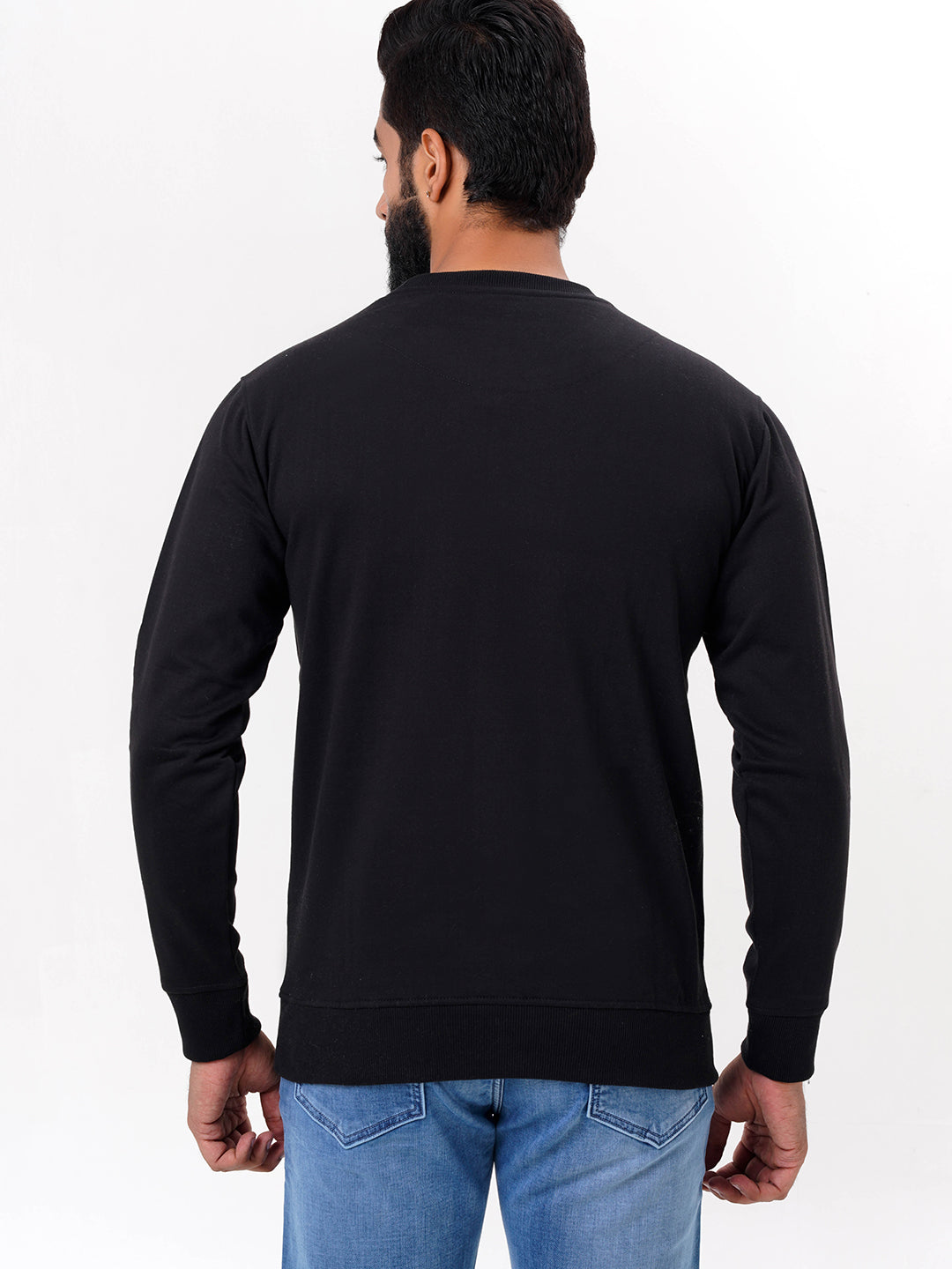 Men's Black Solid  Full Sleeves Sweatshirt