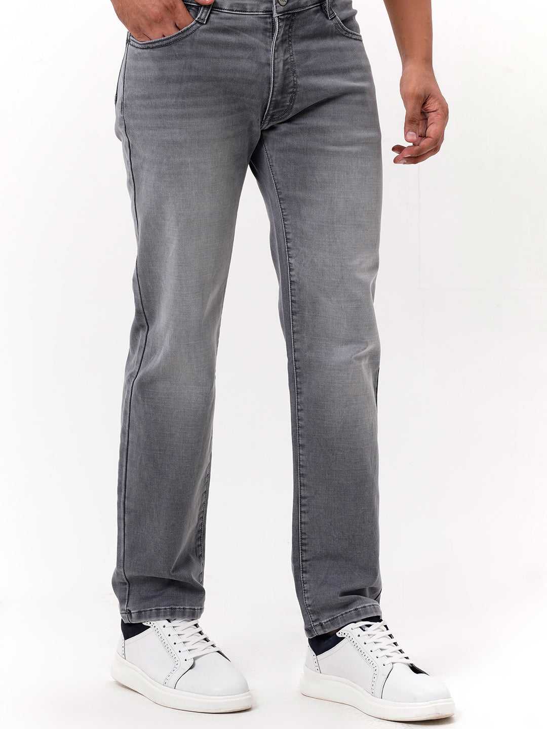 Men Dark Grey Straight Fit Denim