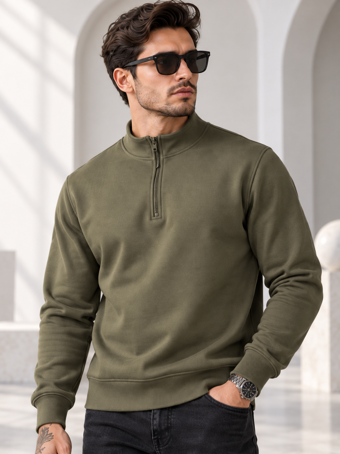 Green Colour Regular Fit  Primium Sweatshirt