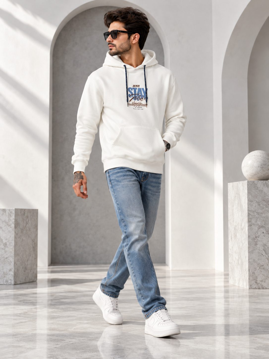 White Colour Regular Fit  Primium Hooded Sweatshirt